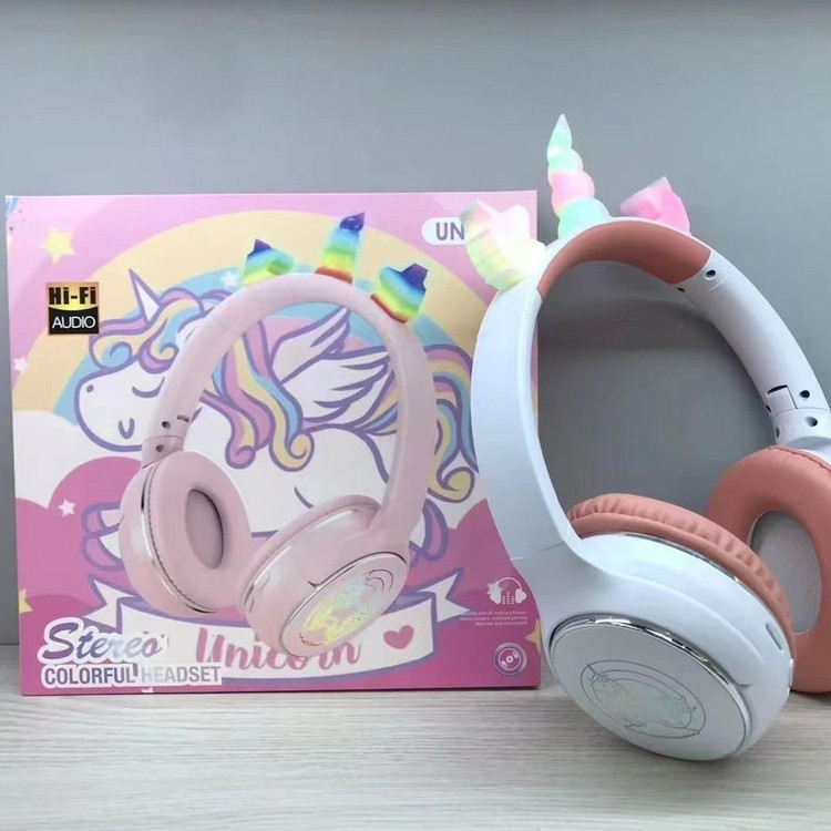 هدفون وایرلس سبک با طراحی یونیکورن کارتونی مناسب برای تماشای انیمیشن و گوش دادن به قصه شب
