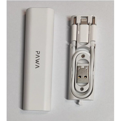 نمای داخل جعبه پاوا Multi-Function و کابل تایپسی در کنار مبدلها